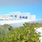 Castellano Village Lejlighedshotel