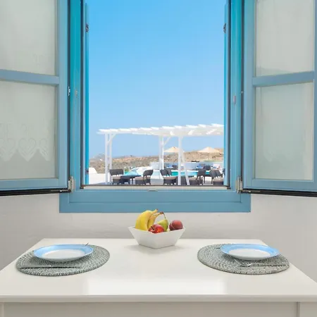 Apartahotel Castellano Village 3*