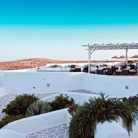 Castellano Village Apartahotel 3*