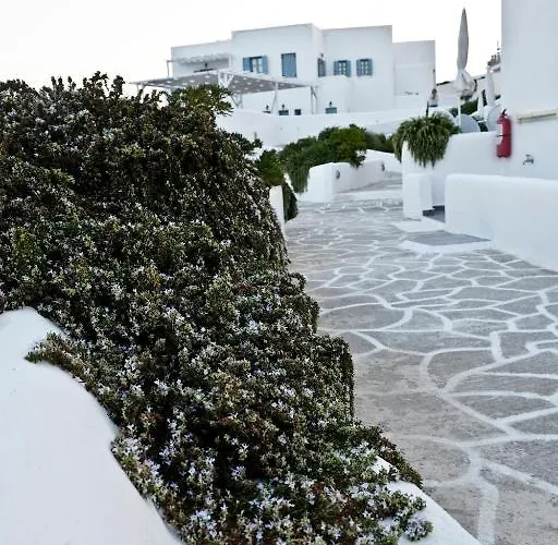 Castellano Village 4*