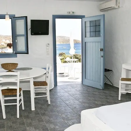 Ξενοδοχείο με διαμερίσματα Castellano Village 4*